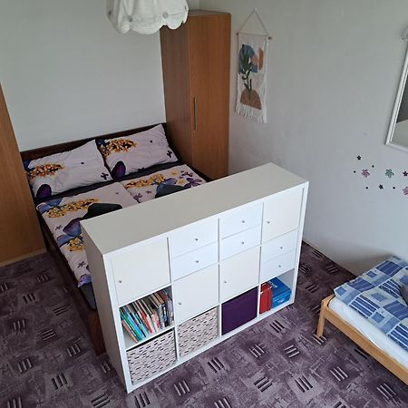Apartman V Podhuri Krusnych Hor Sokolov Luaran gambar